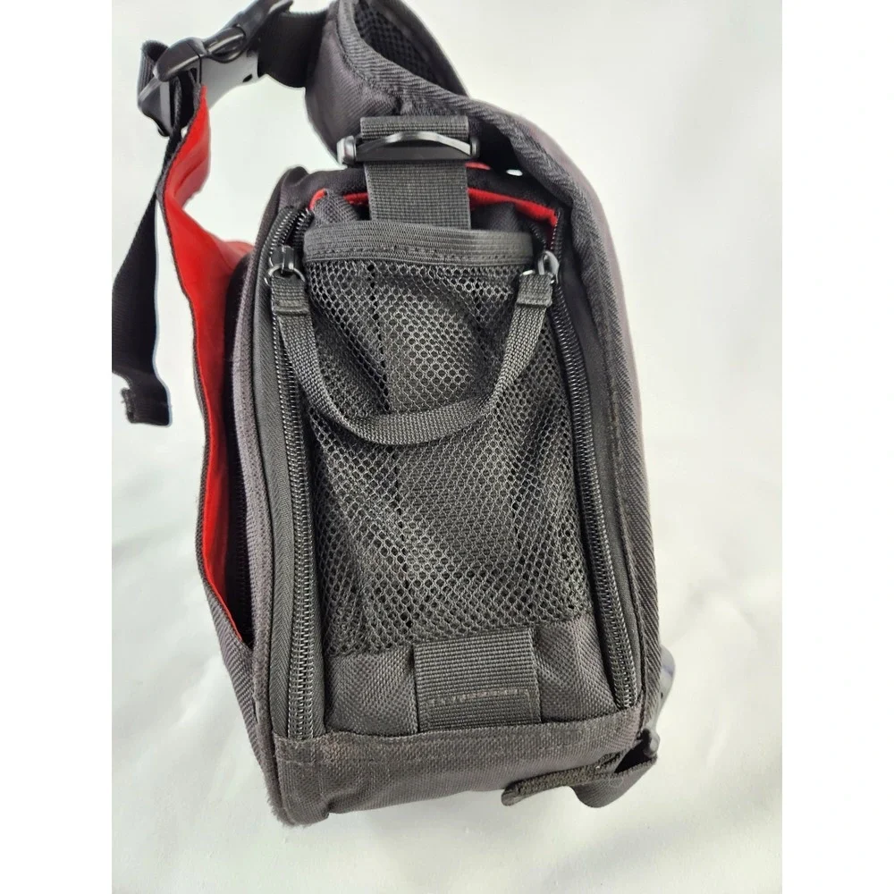 Caden Camera Case Sling Bag Travel Carry Waterproof Canon Sony Nikon Crossbody‎